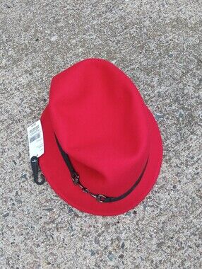 NWT Vintage Sears Red Felt Fedora with Black Band And Buckle